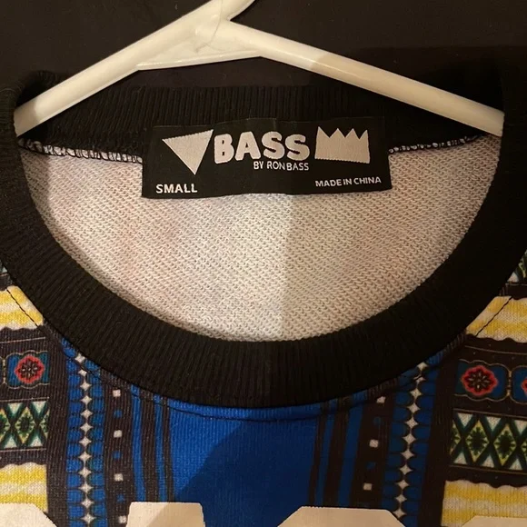 Ron Bass sweater - Picture 3 of 4